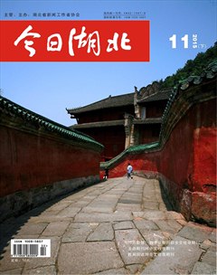 ���պ���